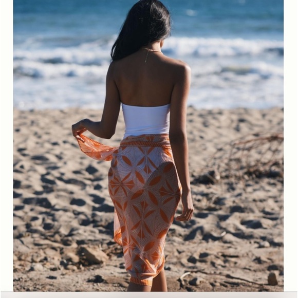 Anthropologie Printed Beach Wrap - Picture 3 of 6